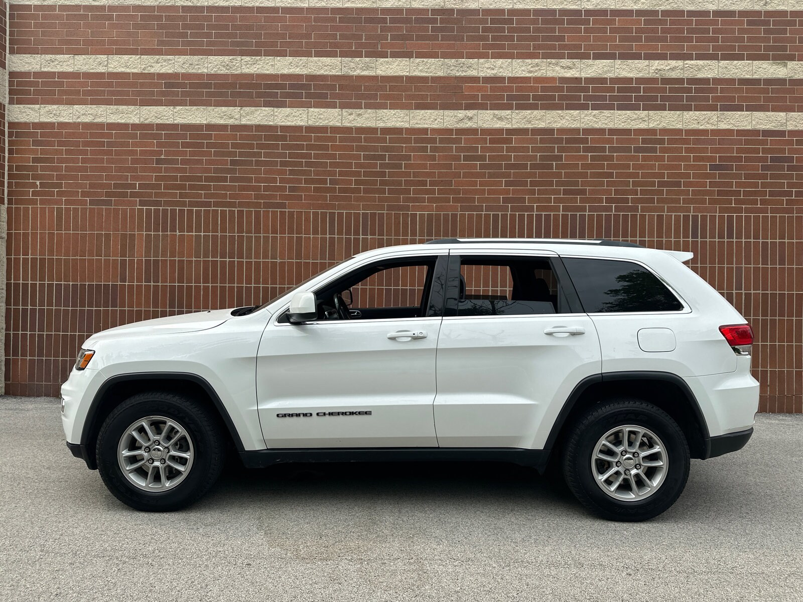 jeep grand cherokee 2019 1C4RJFAG7KC607212 image jeep grand cherokee 2019 1C4RJFAG7KC607212 image